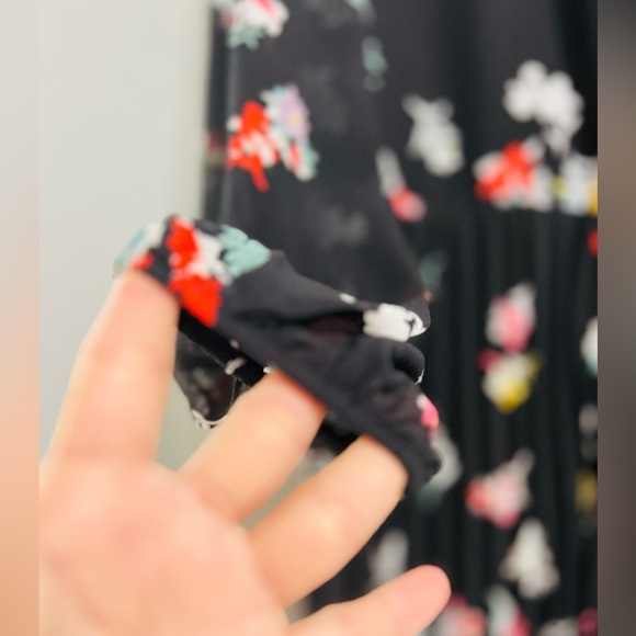 Ann Taylor Meadow Floral Pleaded wrap Dress size 6T like new dress no tags - Picture 10 of 16